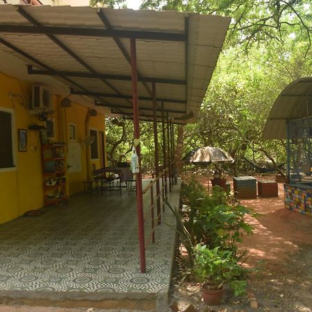 Travellers Crib Hotell Auroville Eksteriør bilde