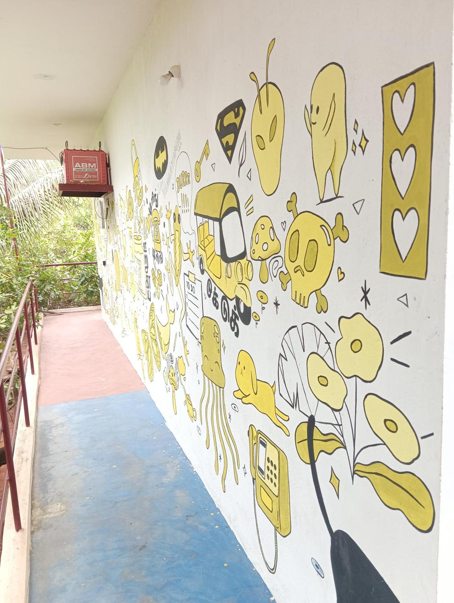 Travellers Crib Hotell Auroville Eksteriør bilde