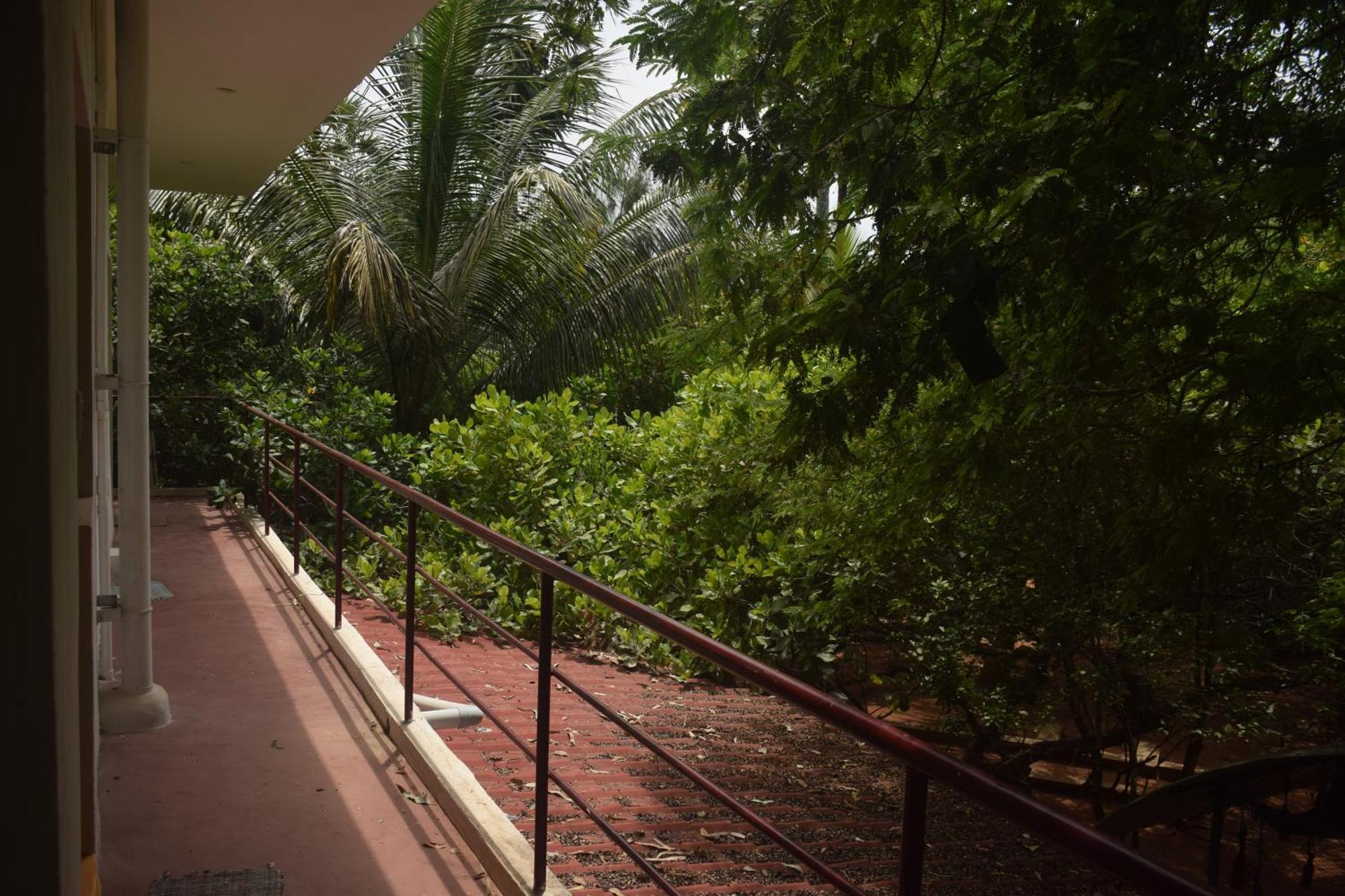 Travellers Crib Hotell Auroville Eksteriør bilde