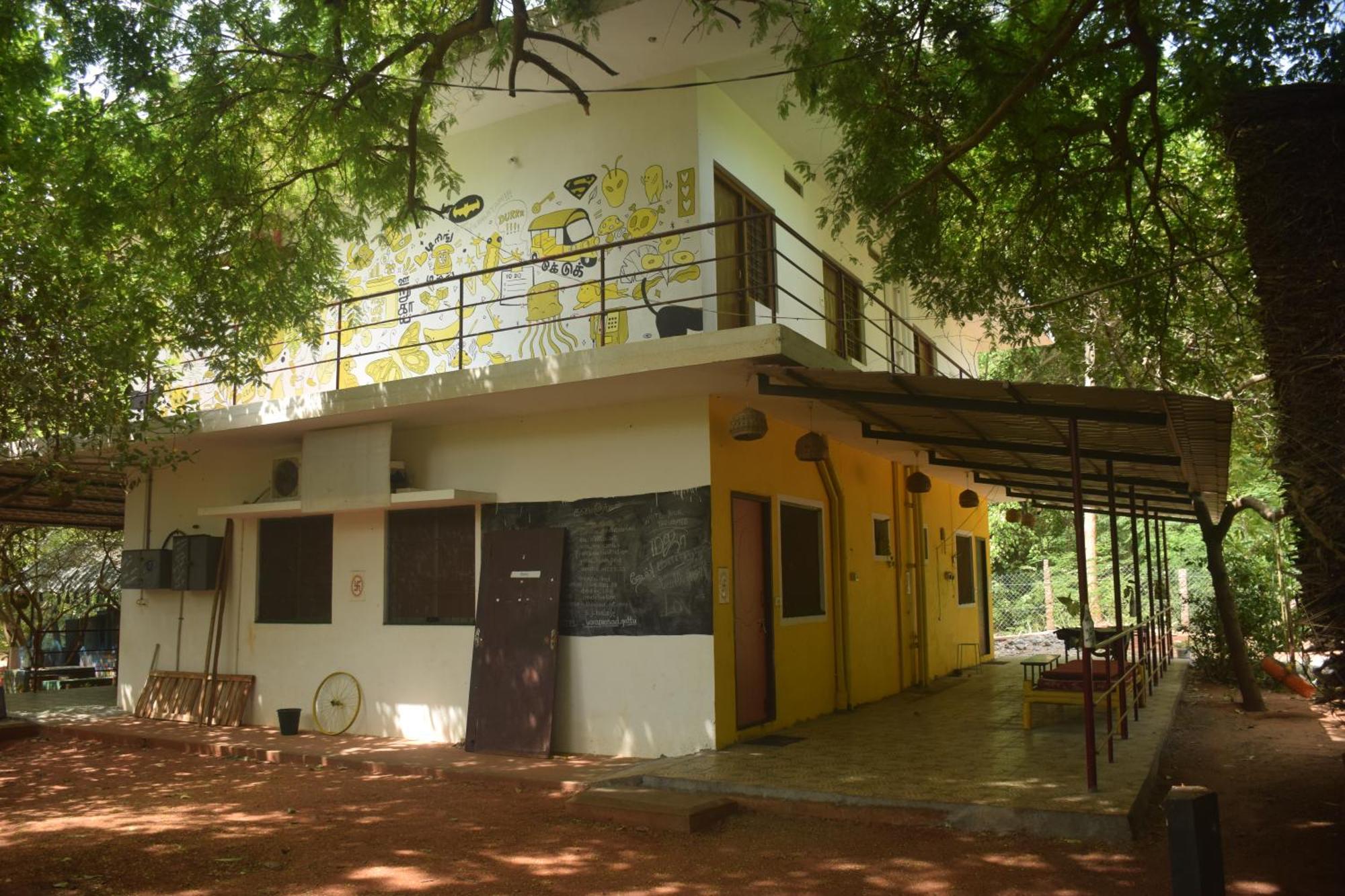 Travellers Crib Hotell Auroville Eksteriør bilde